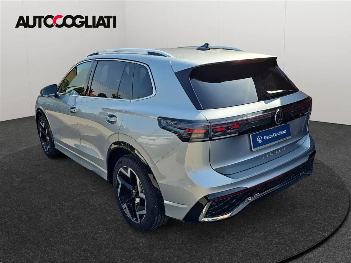 Volkswagen Tiguan usata a Lecco (5)