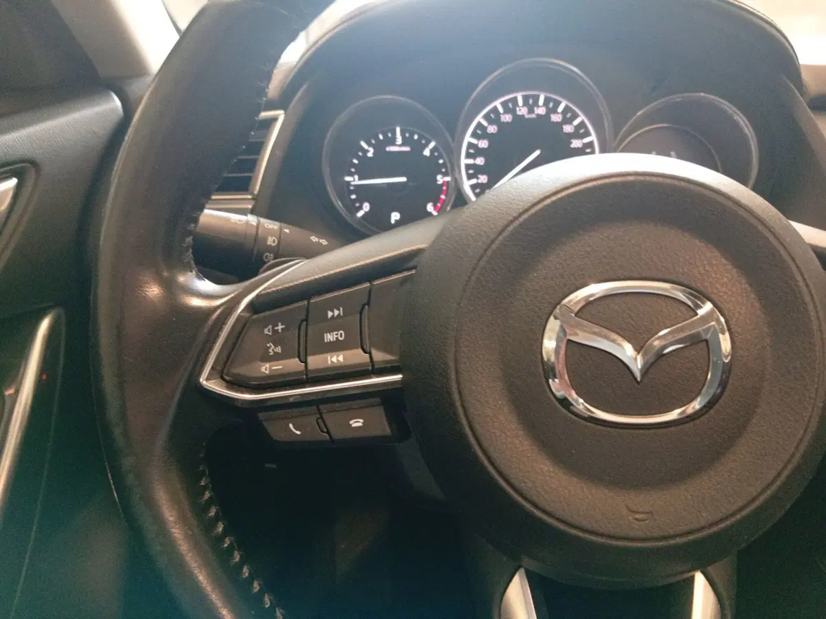 Mazda Mazda6 Sedan usata a Varese (12)