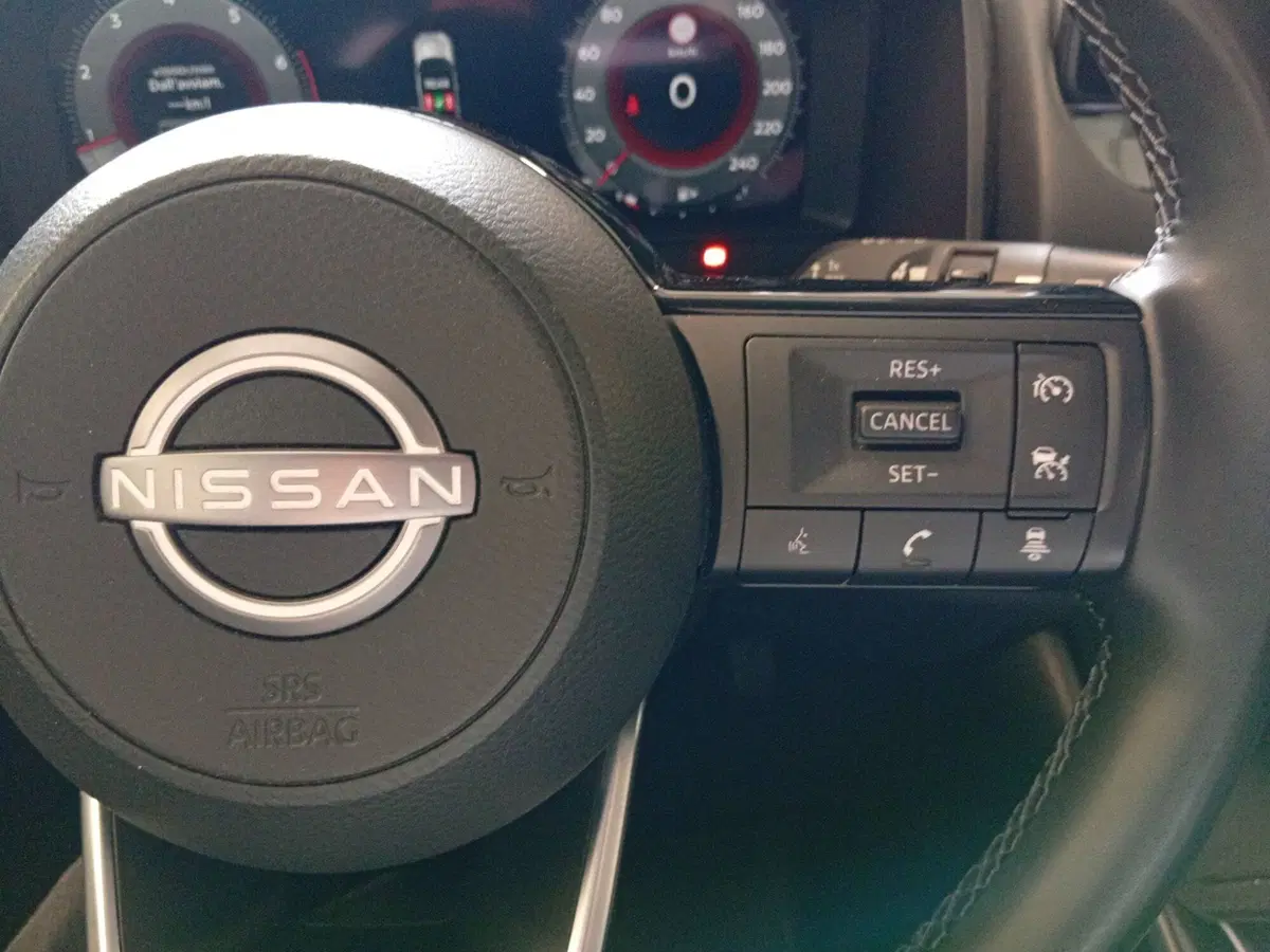 Nissan Qashqai usata a Varese (13)