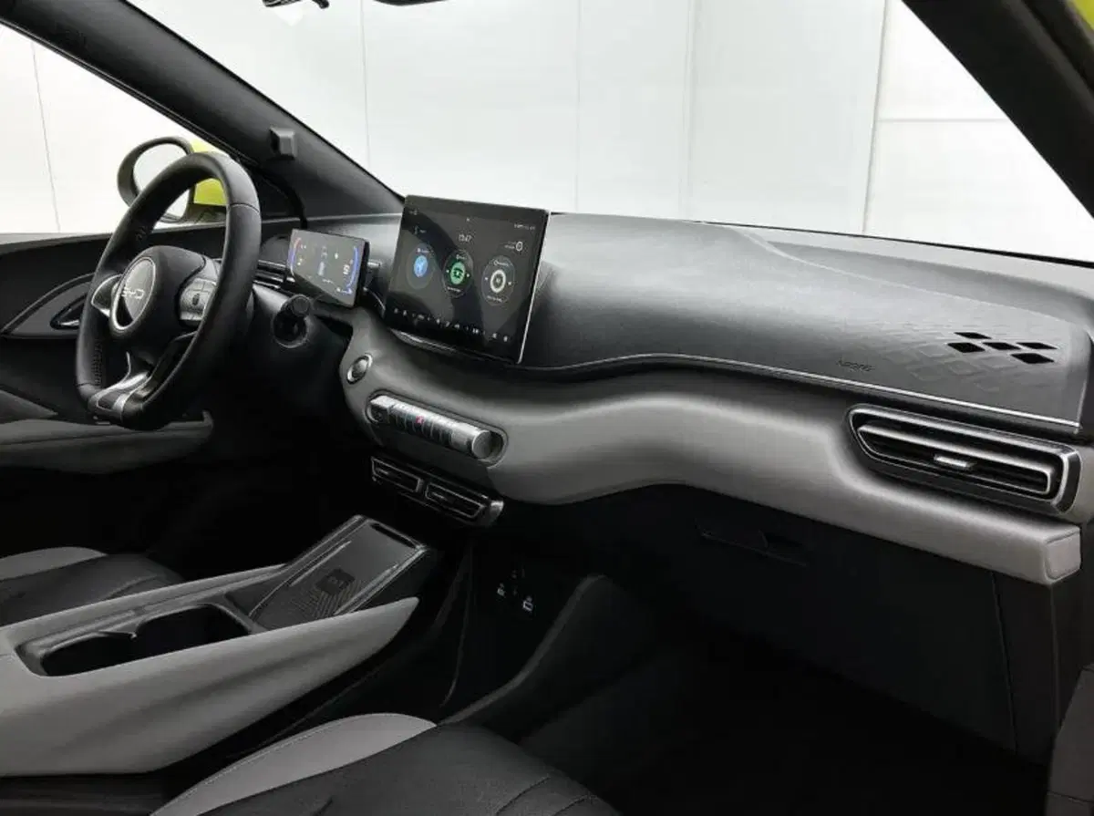 Byd Dolphin Surf nuova a Bologna (8)