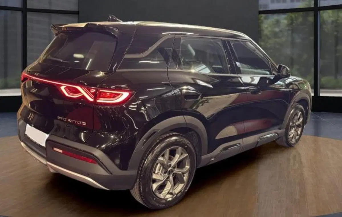 Byd Atto 2 DM-i usata a Bologna (5)