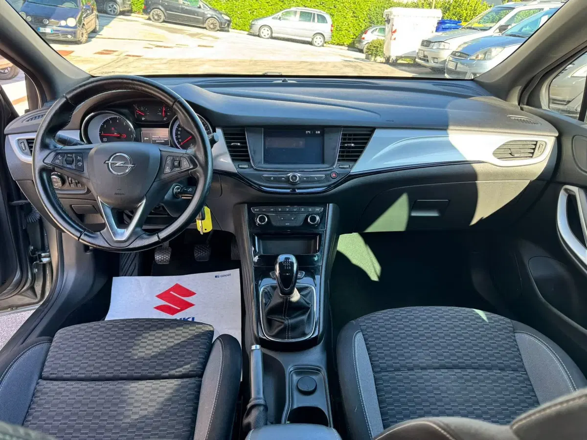 Opel Astra usata a Macerata (7)
