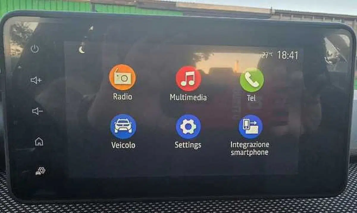 Dacia Sandero usata a Firenze (13)