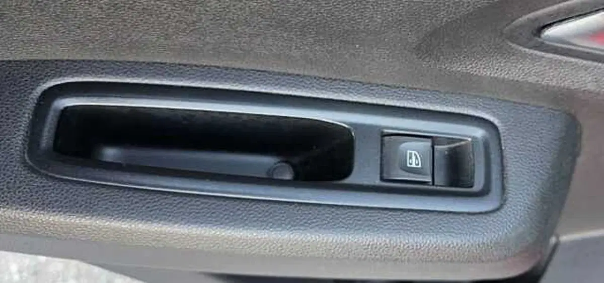 Dacia Sandero usata a Firenze (19)