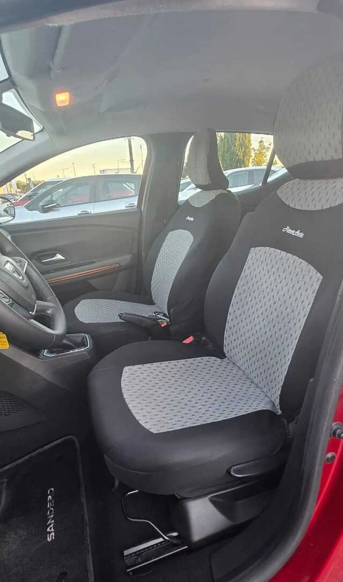 Dacia Sandero usata a Firenze (7)