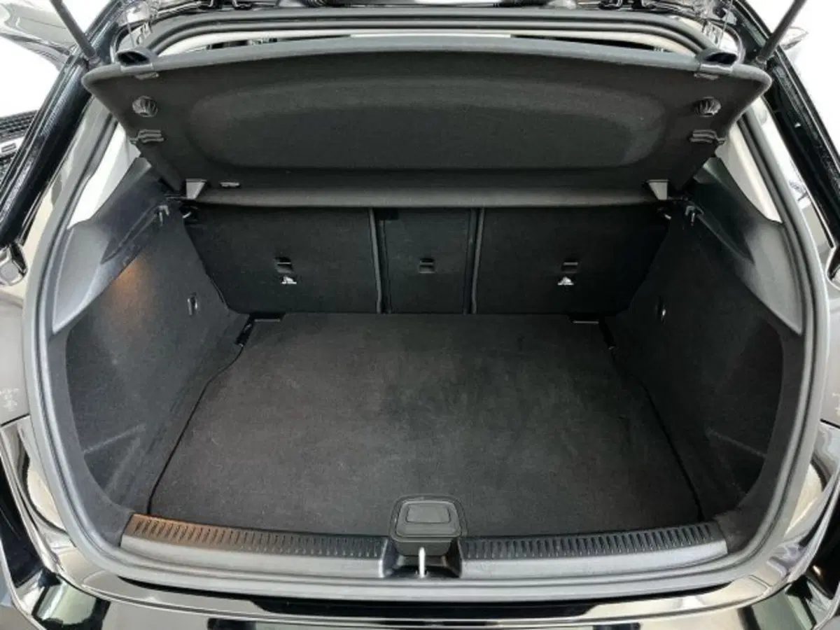Mercedes-Benz Classe A Sedan usata a Verona (14)