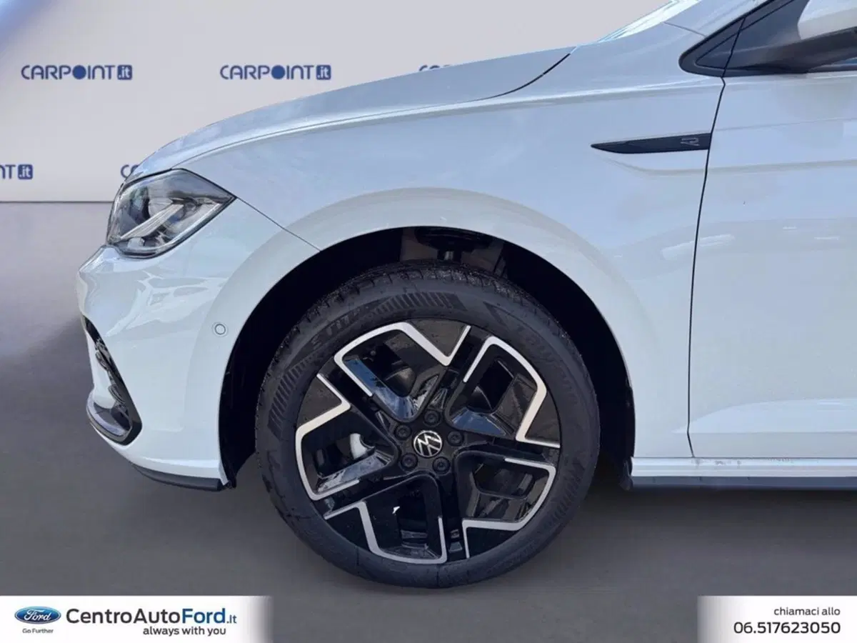 Volkswagen Polo nuova a Roma (14)