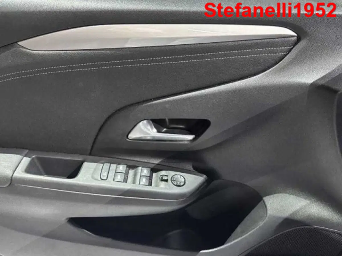 Opel Corsa usata a Bologna (10)