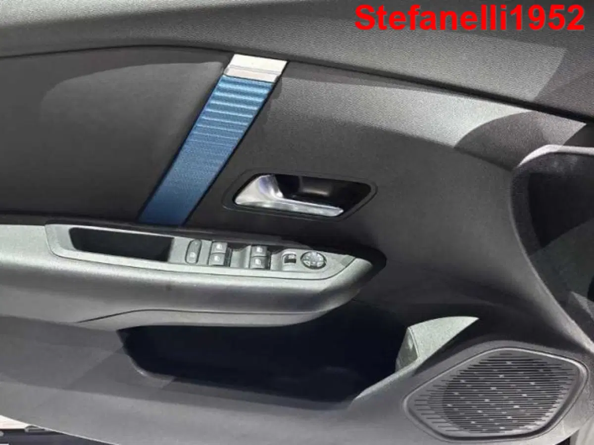 Citroen e-C4 X usata a Bologna (10)
