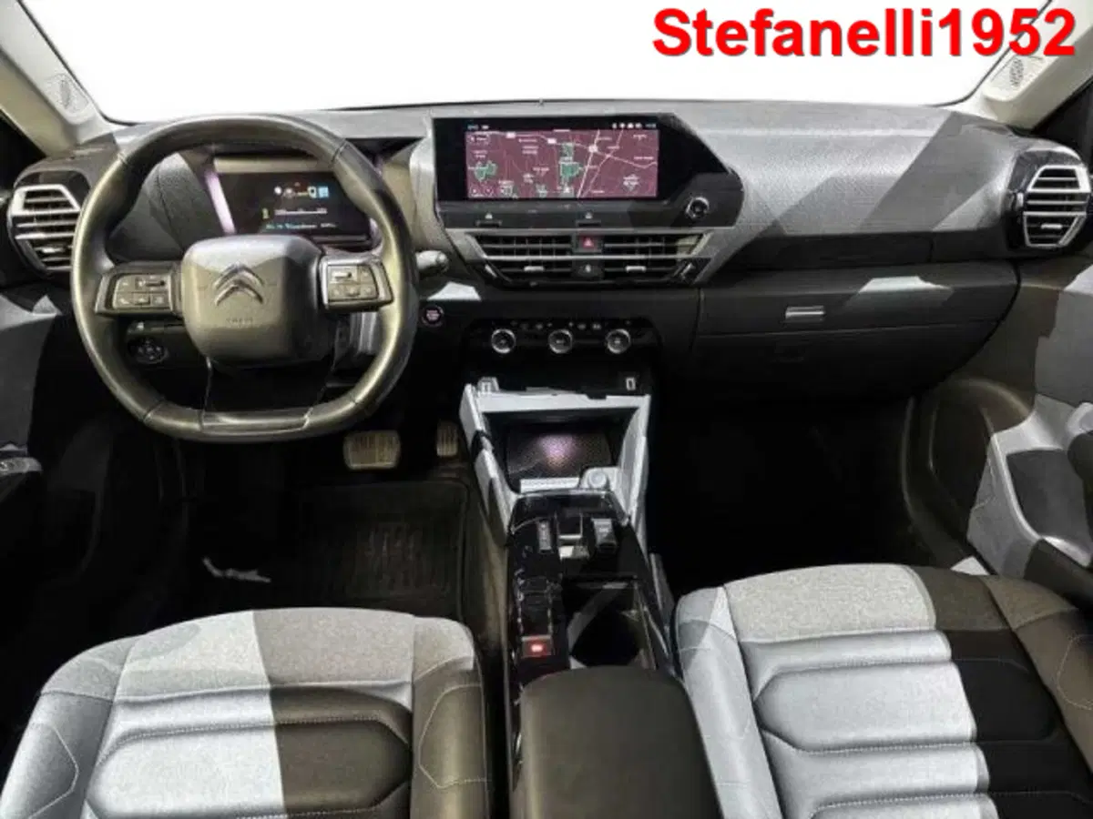 Citroen e-C4 X usata a Bologna (13)