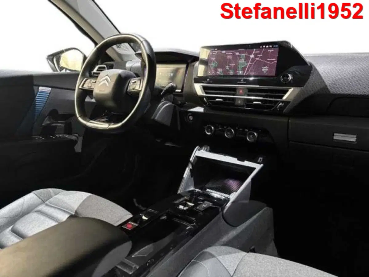 Citroen e-C4 X usata a Bologna (15)