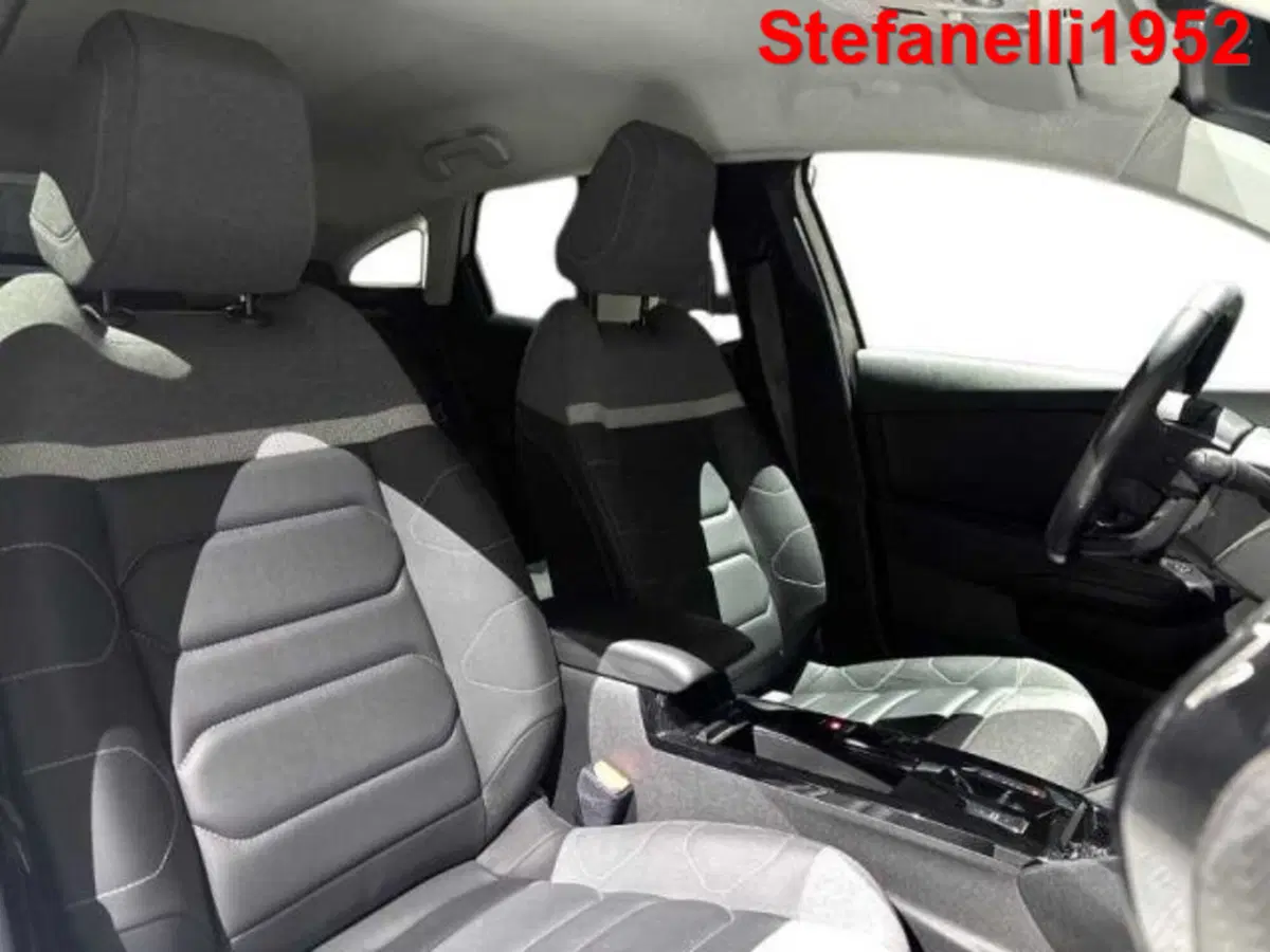 Citroen e-C4 X usata a Bologna (16)
