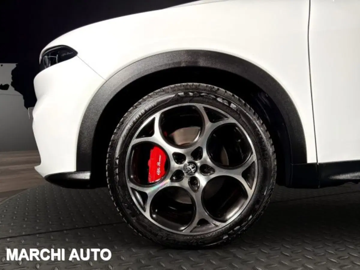 Alfa Romeo Tonale usata a Perugia (9)