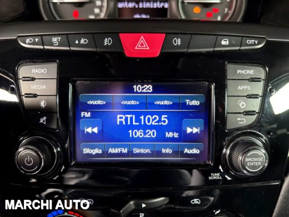 Lancia Ypsilon usata a Perugia (17)