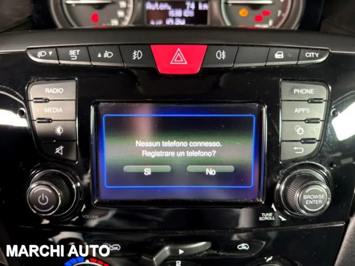 Lancia Ypsilon usata a Perugia (18)