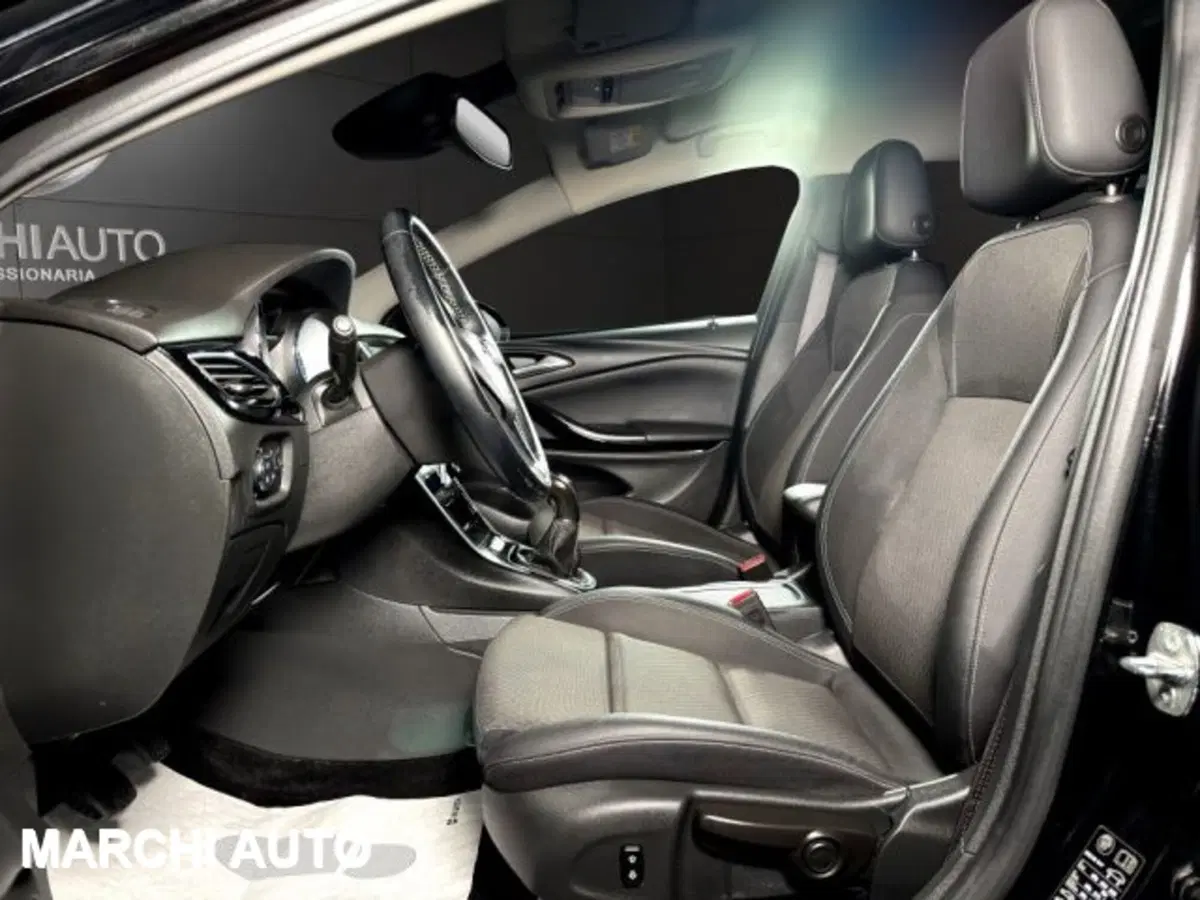 Opel Astra usata a Perugia (11)