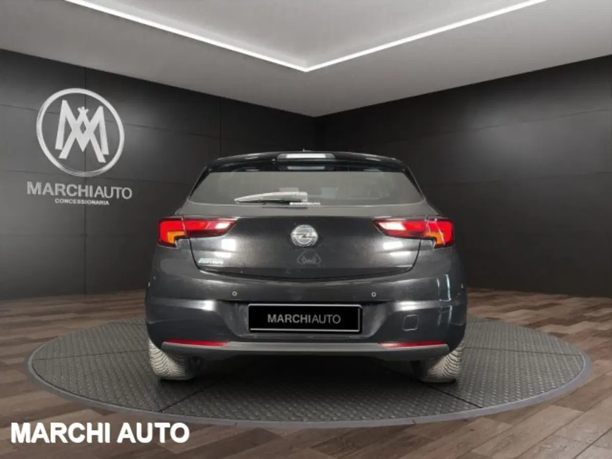 Opel Astra usata a Perugia (6)