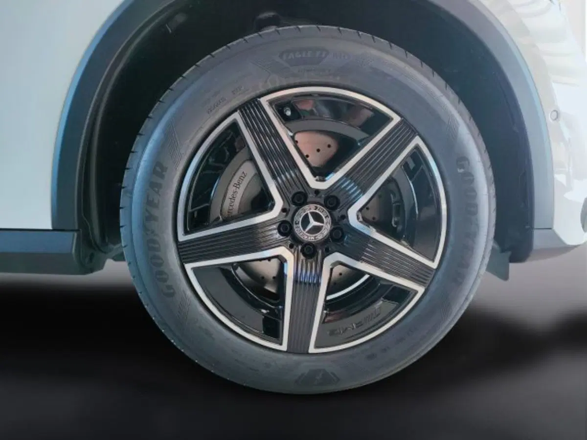 Mercedes-Benz GLC SUV nuova a Teramo (7)