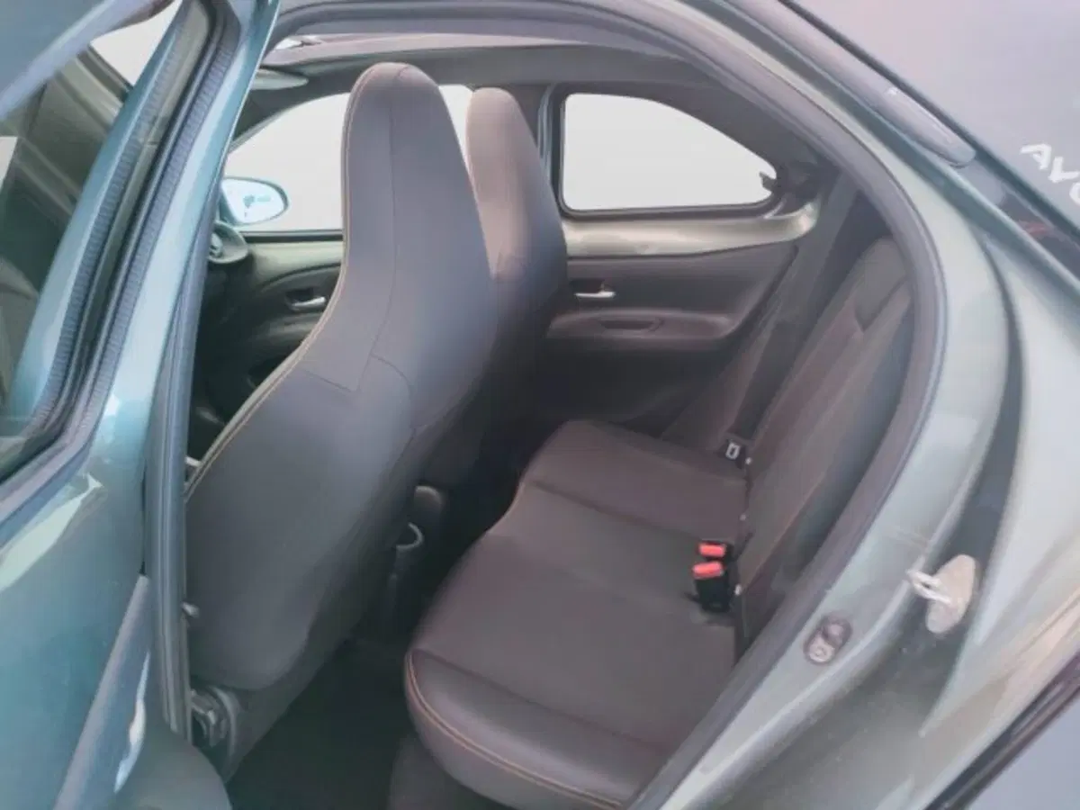 Toyota Aygo X usata a Teramo (13)