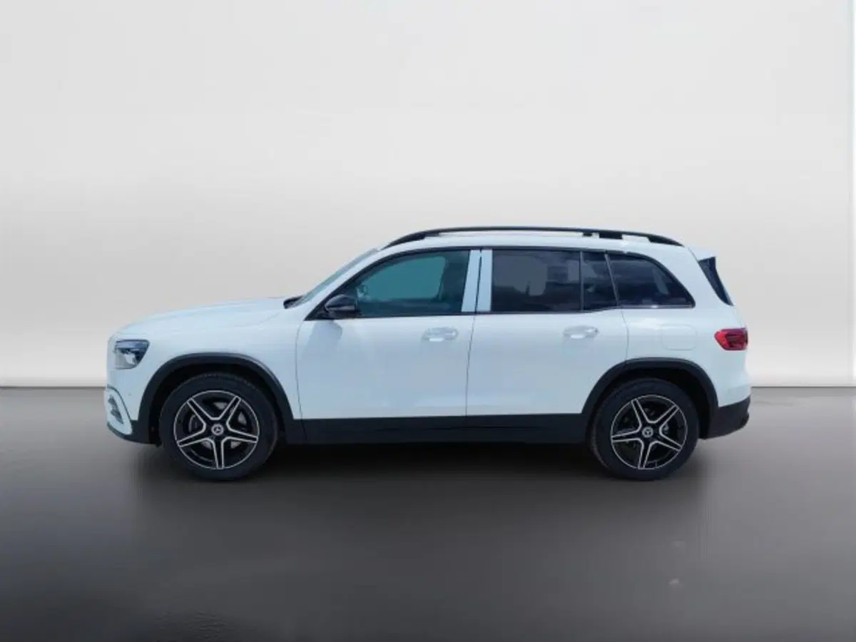 Mercedes-Benz GLB nuova a Teramo (3)