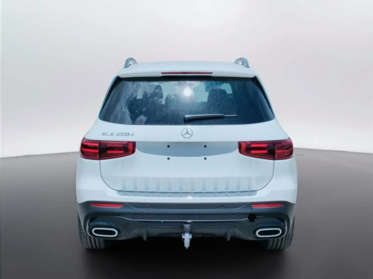 Mercedes-Benz GLB nuova a Teramo (4)
