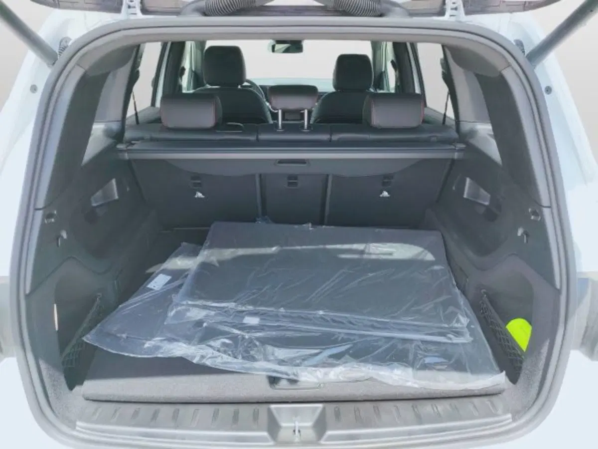 Mercedes-Benz GLB nuova a Teramo (5)