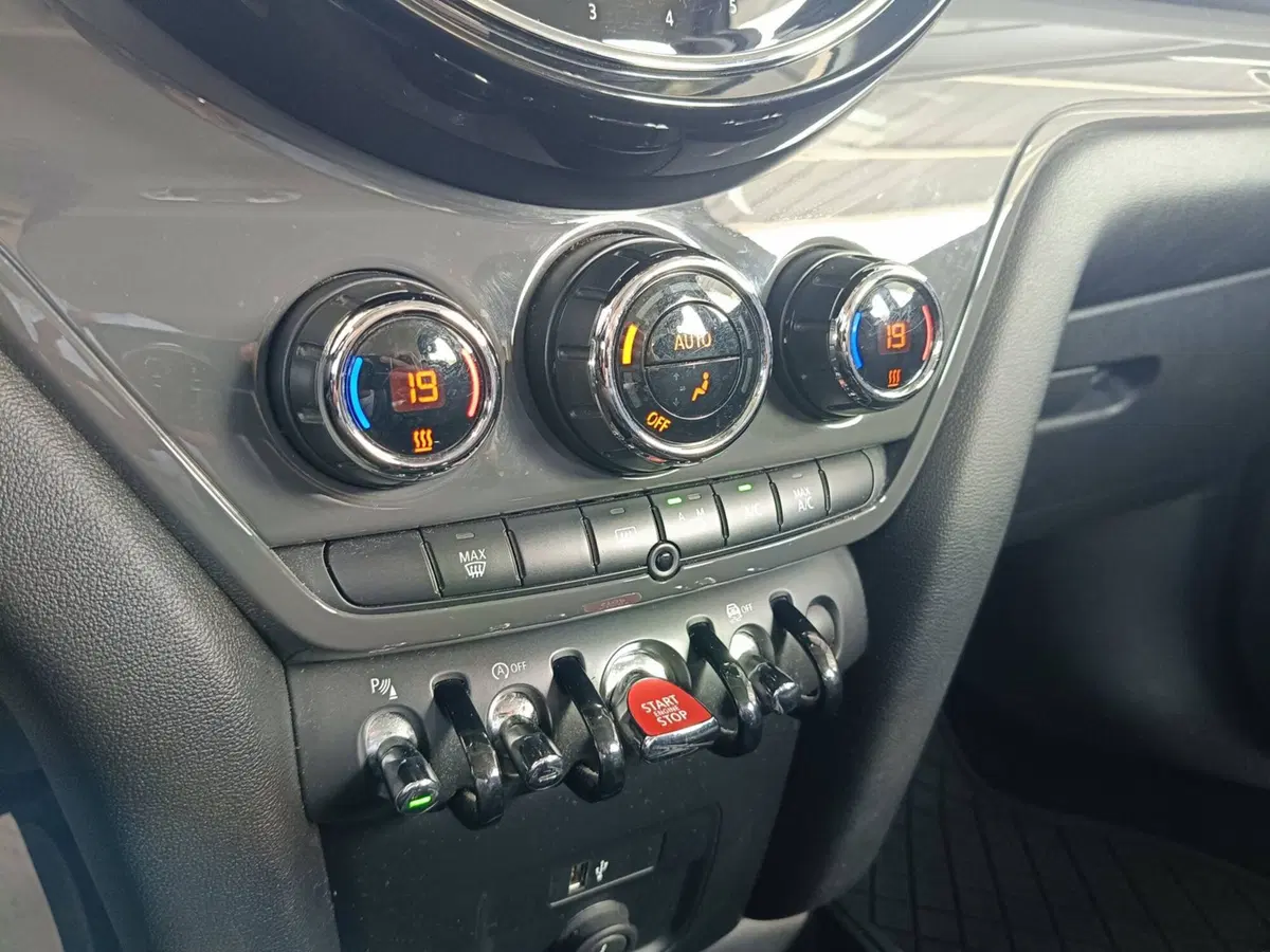 MINI Mini Countryman usata a Ascoli Piceno (15)