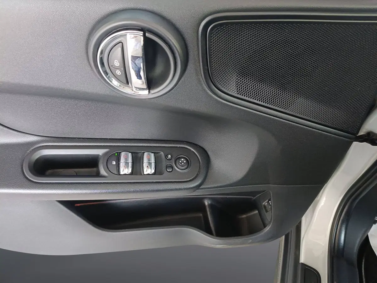 MINI Mini Countryman usata a Ascoli Piceno (17)