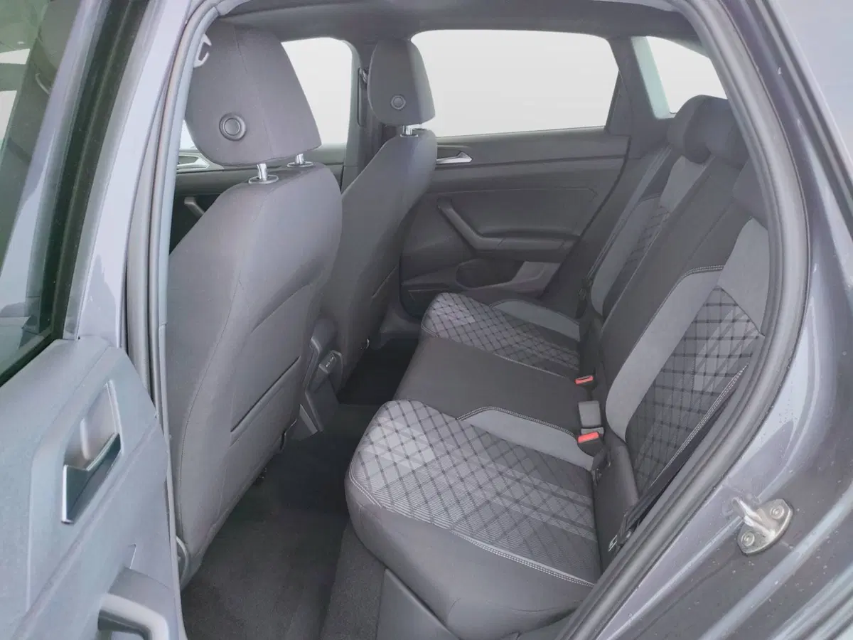 Volkswagen Taigo usata a Ascoli Piceno (12)