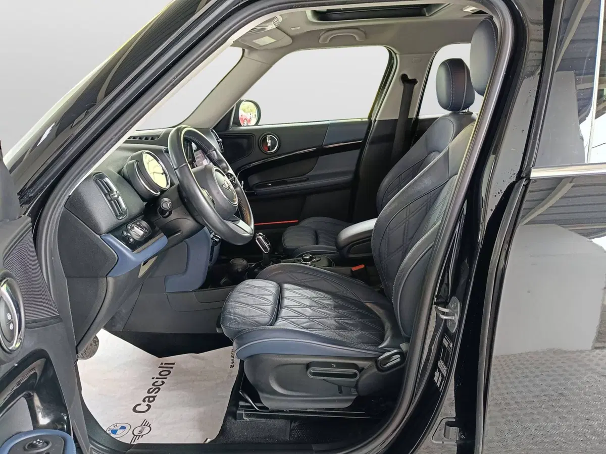 MINI Mini Countryman usata a Ascoli Piceno (8)