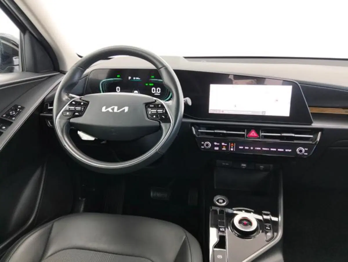 Kia Niro usata a Como (10)