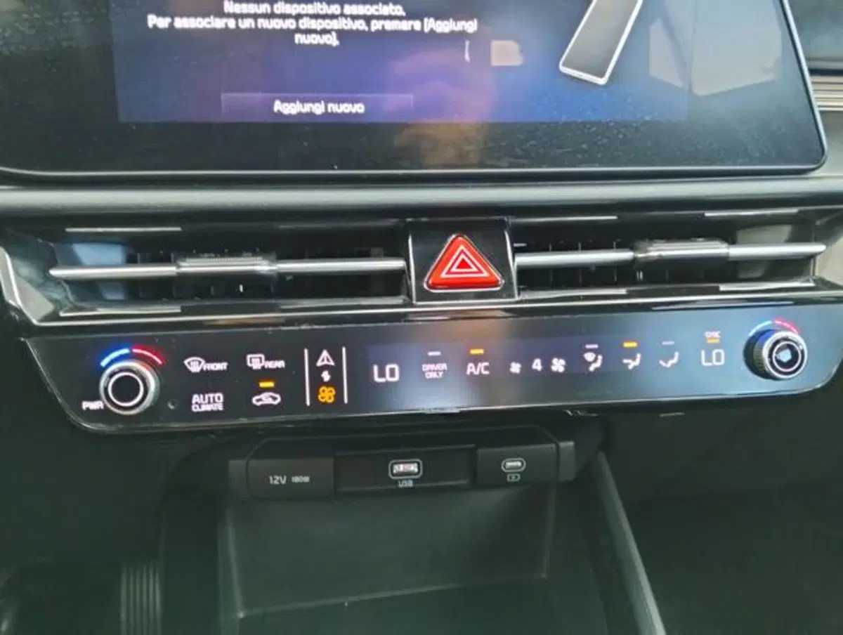 Kia Niro usata a Como (17)