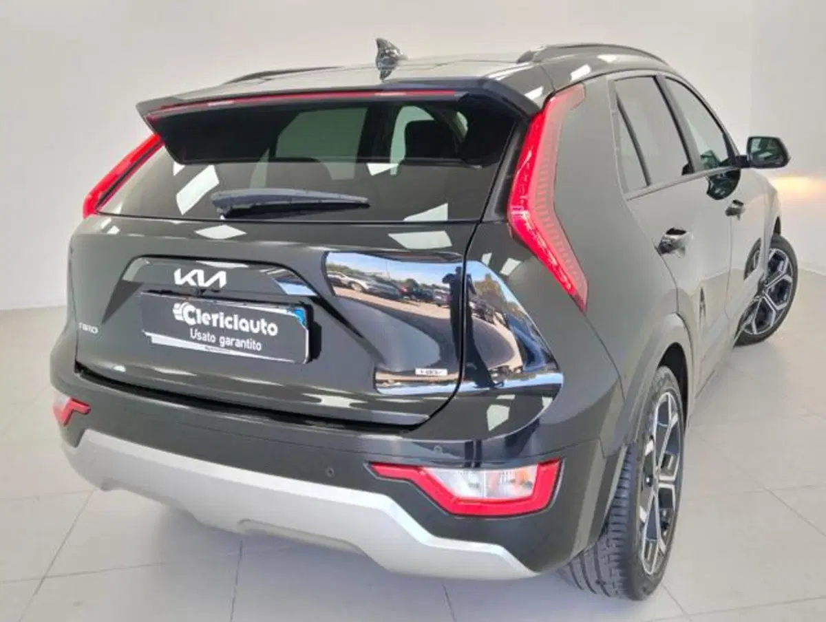 Kia Niro usata a Como (2)