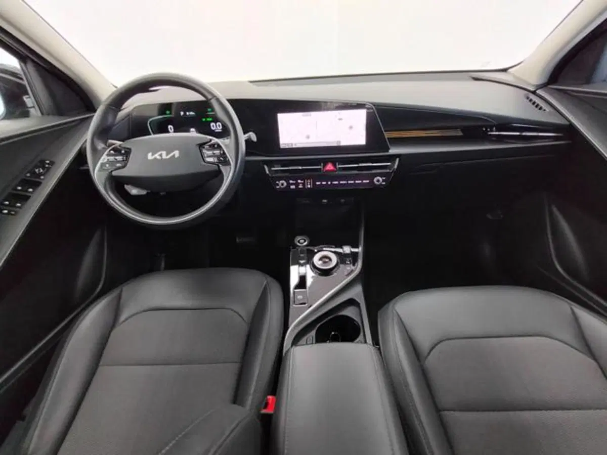 Kia Niro usata a Como (4)