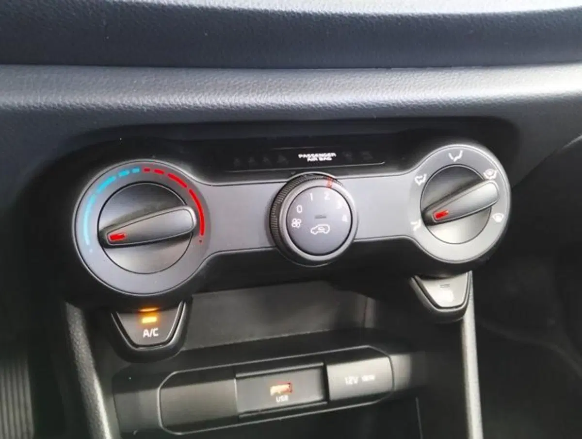 Kia Picanto usata a Como (15)