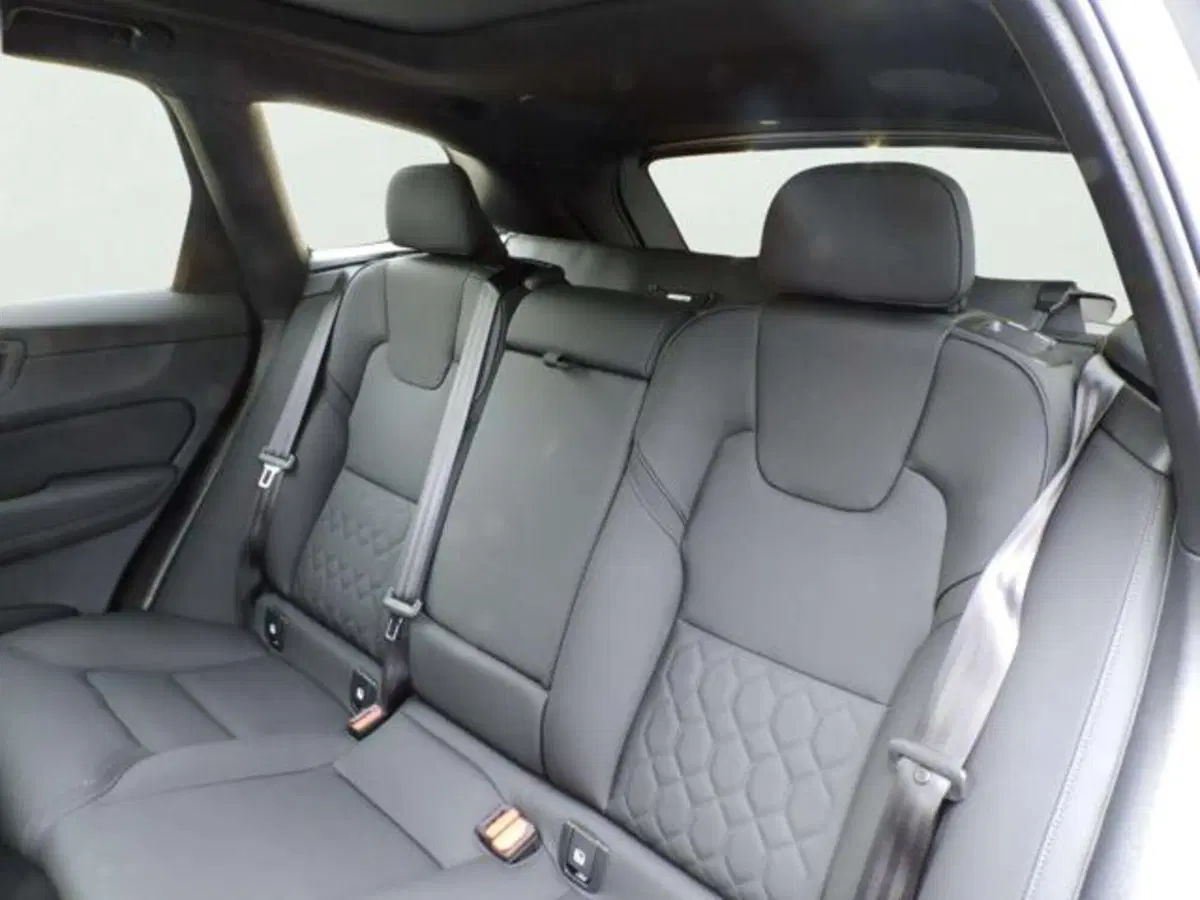 Volvo XC60 usata a Firenze (15)