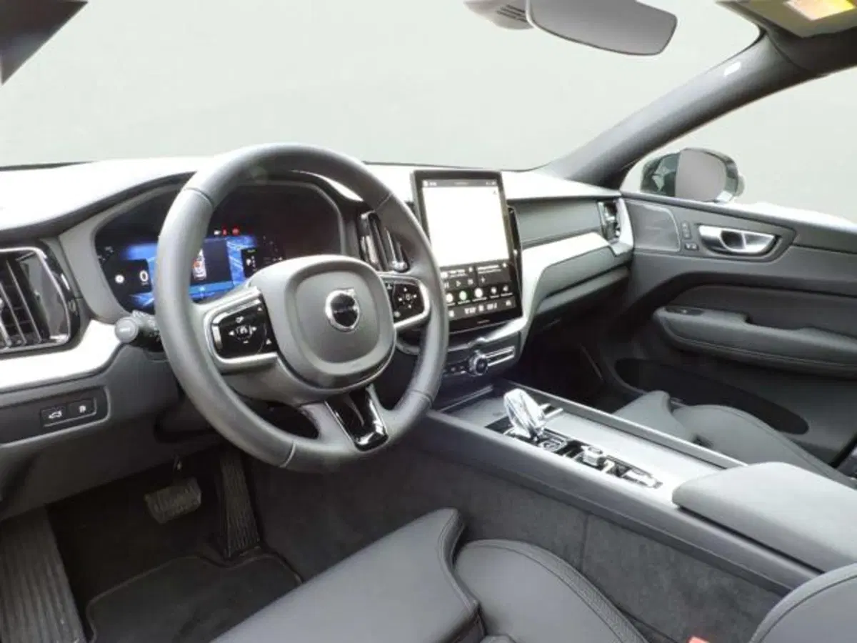 Volvo XC60 usata a Firenze (16)