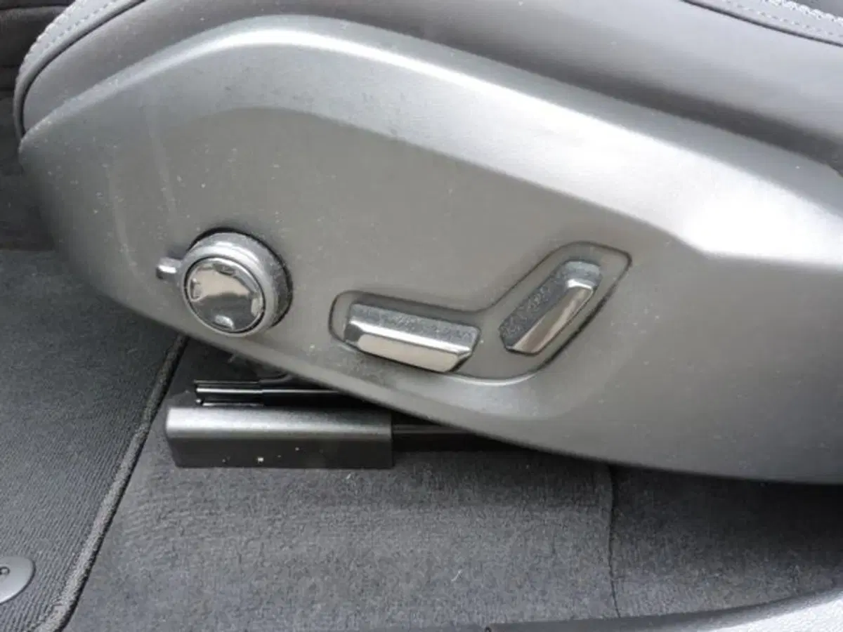 Volvo XC60 usata a Firenze (19)