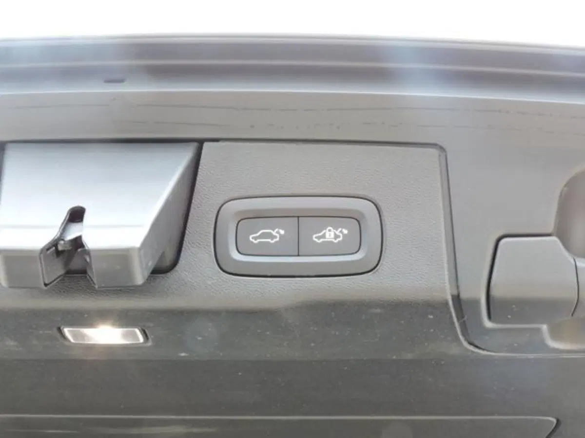 Volvo XC60 usata a Firenze (7)