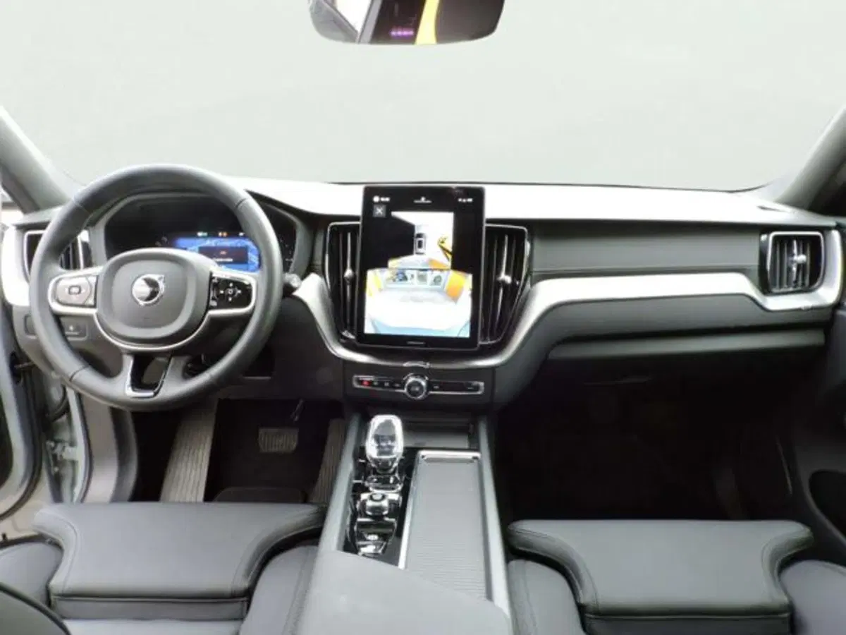 Volvo XC60 usata a Firenze (9)
