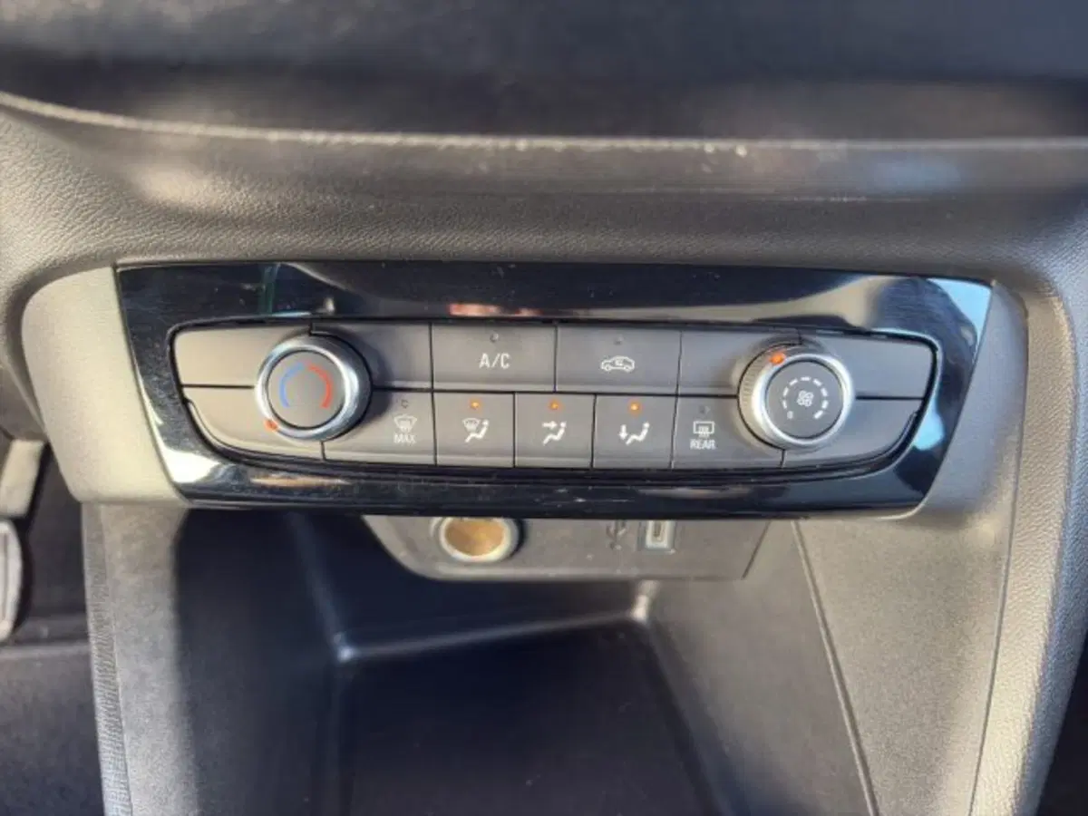 Opel Corsa usata a Perugia (17)