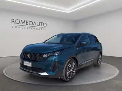 Peugeot 3008 1.6 hybrid phev Active Pack 225cv e-eat8 del 2021 usata a Gubbio