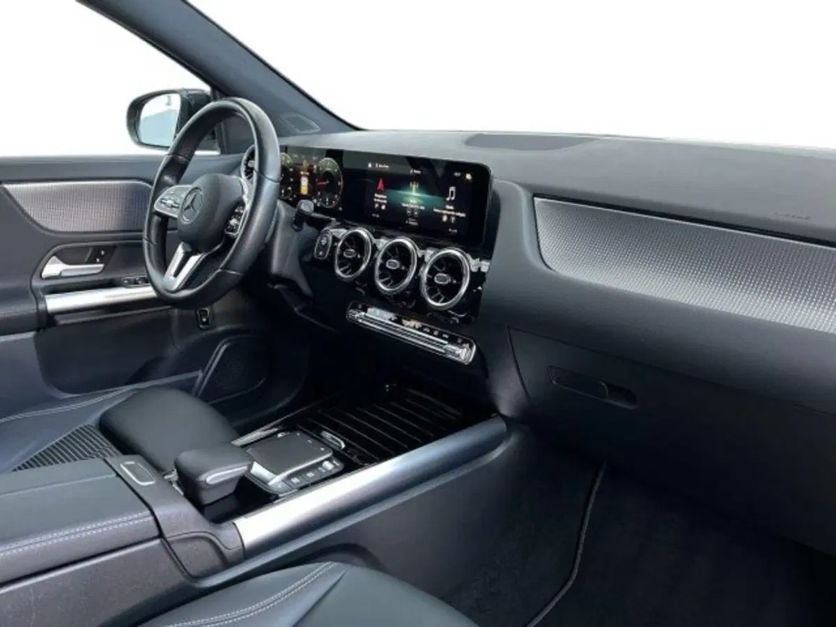 Mercedes-Benz GLA SUV usata a Verona (16)