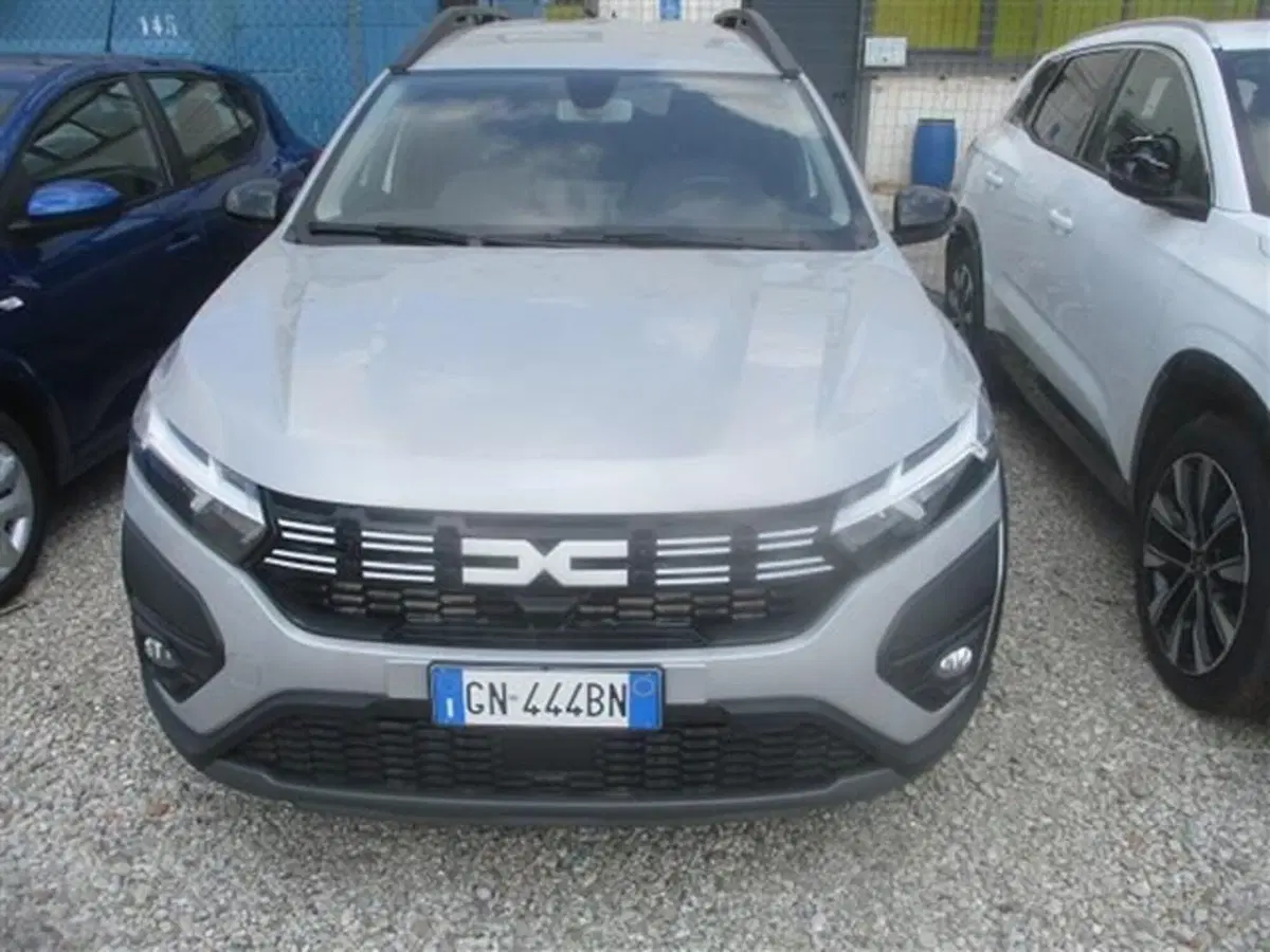 Dacia Jogger usata a Modena (5)