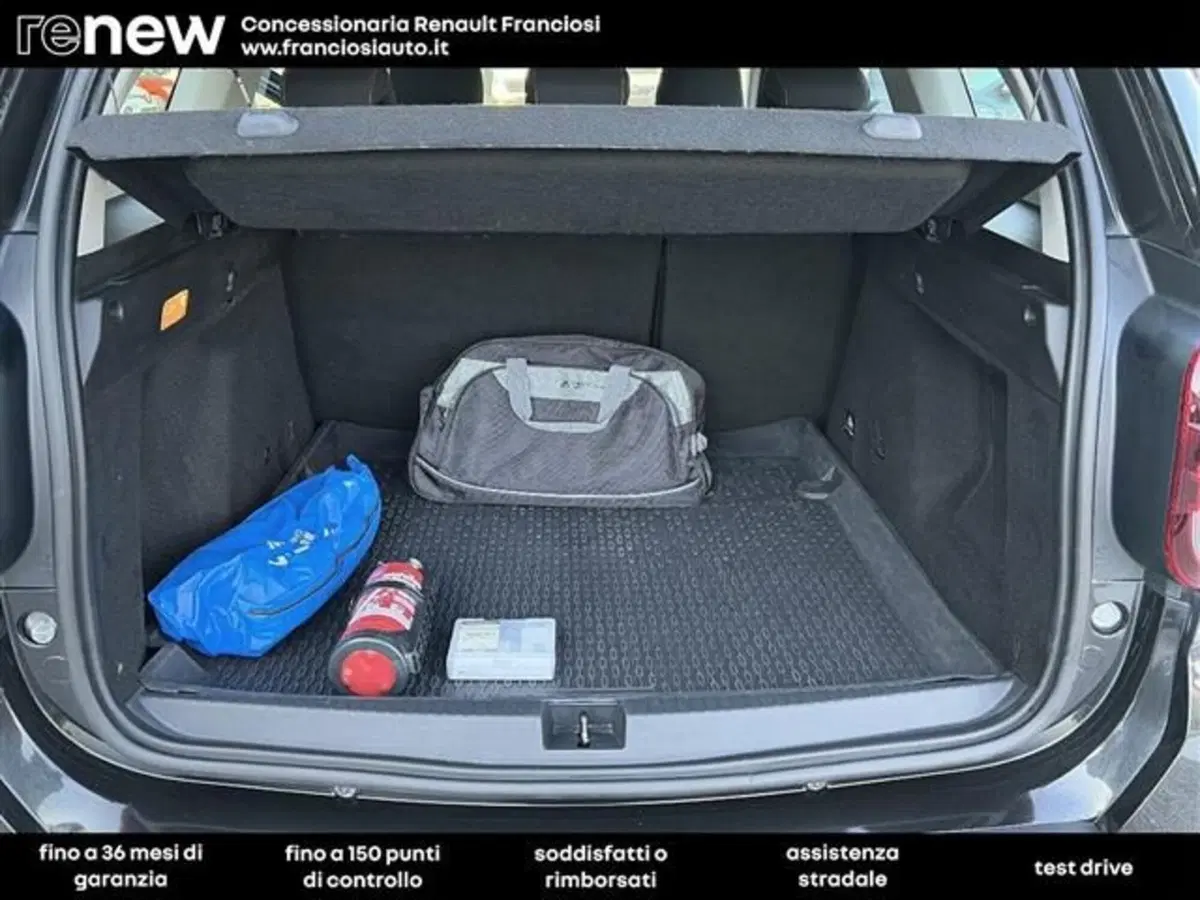 Dacia Duster usata a Modena (12)