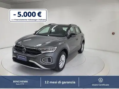 Volkswagen T-Roc 2.0 tdi Life 150cv dsg del 2024 usata a Lamezia Terme
