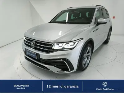 Volkswagen Tiguan 1.5 TSI 150 CV DSG ACT R-Line del 2023 usata a Lamezia Terme