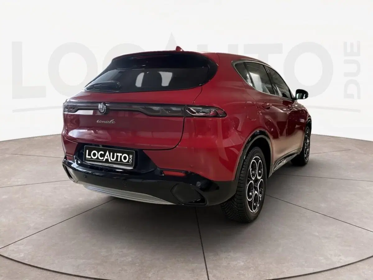 Alfa Romeo Tonale nuova a Torino (4)