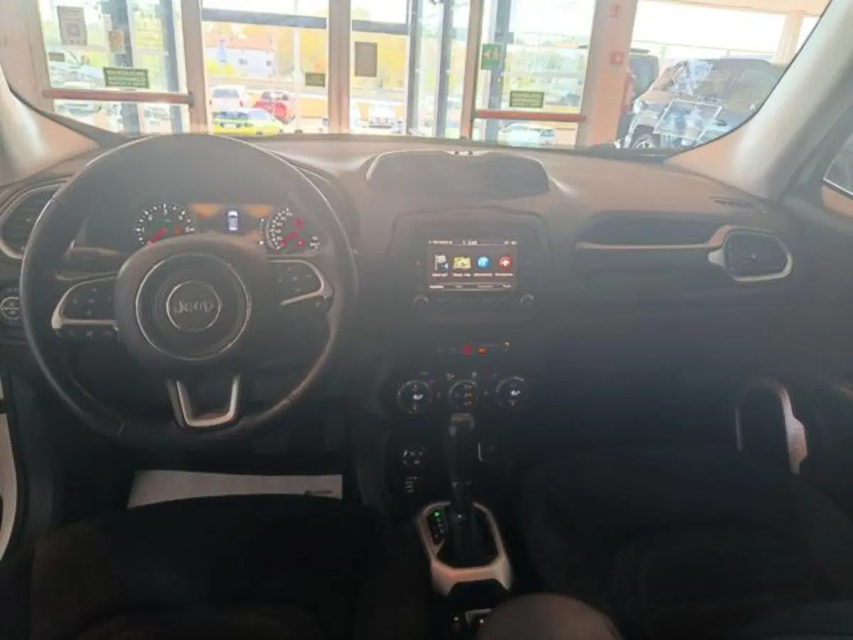 Jeep Renegade usata a Modena (13)