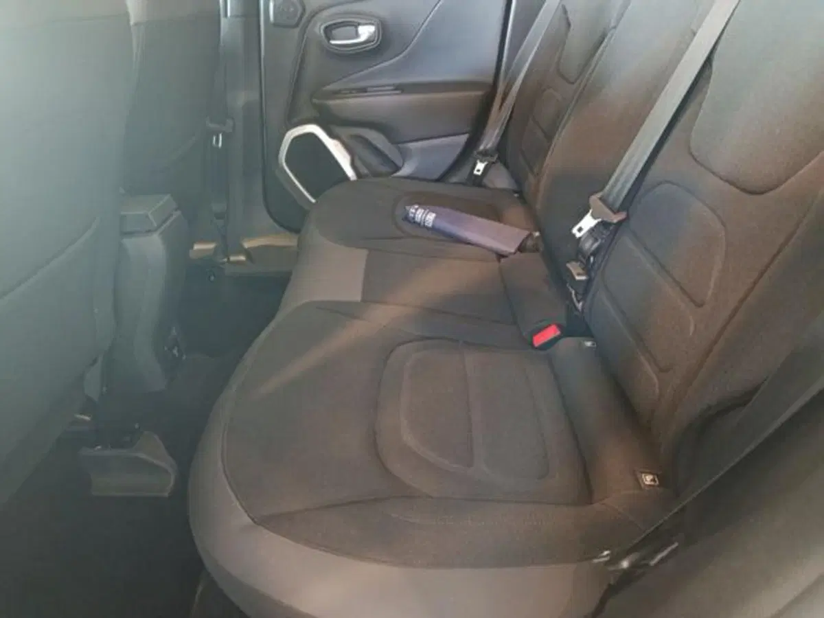 Jeep Renegade usata a Modena (14)